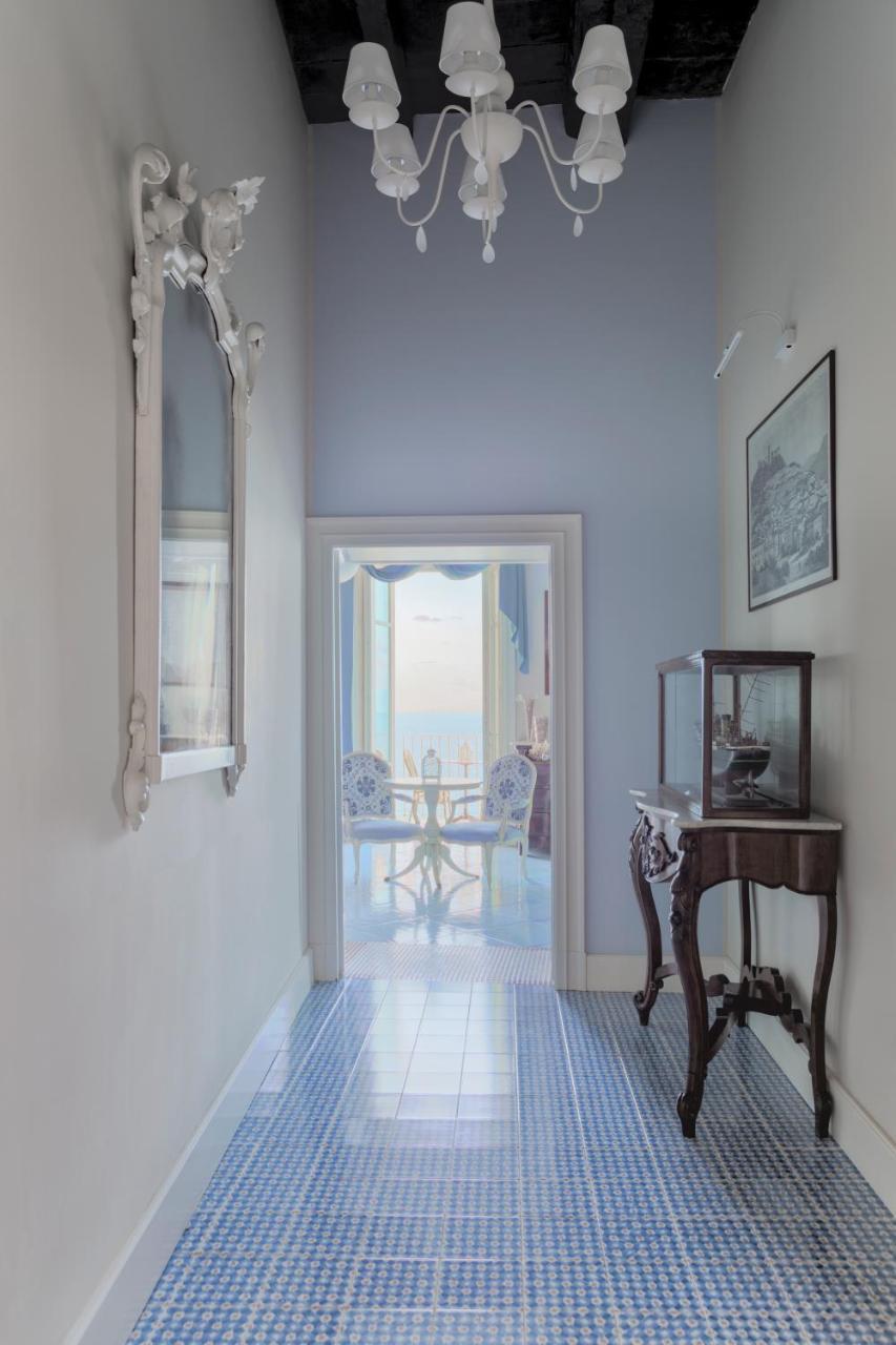 Palazzo Mottola Tropea Hotel Buitenkant foto