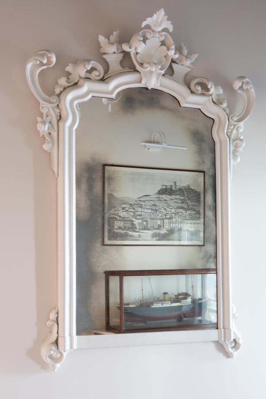 Palazzo Mottola Tropea Hotel Buitenkant foto